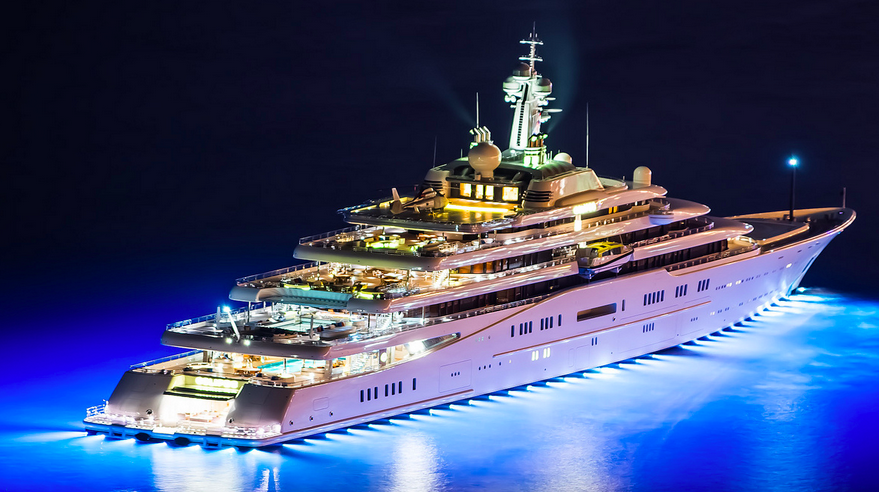 Roman Abramovich s 163 5meter Super Yacht M Y Eclipse Photographed By 