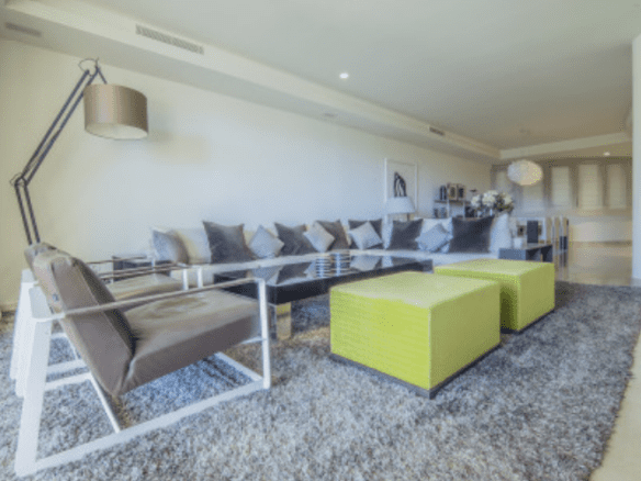 Laguna de Banus Apts & Penthouses for sale & rent