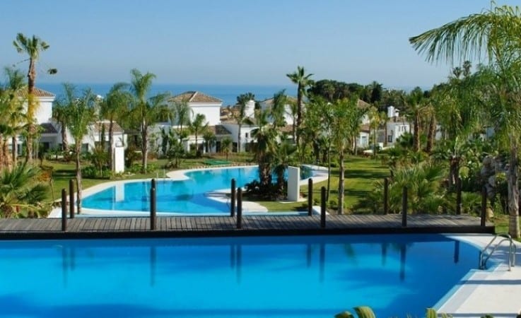 poolview For sale π Villa Lomas deΒ Marbella 5B Modern villa – Gated – Tropical Garden