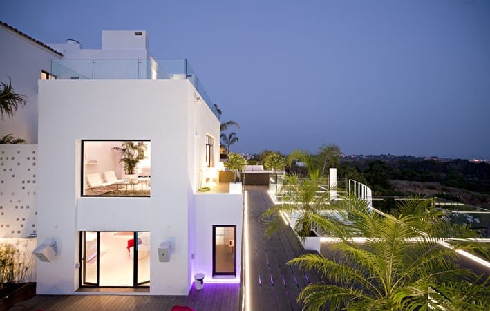Reduced – Benahavis – Modern villa – Sea & Golf Views