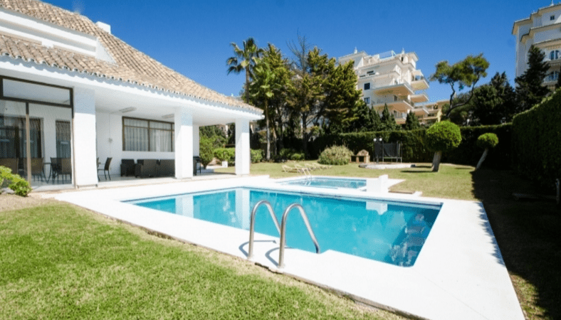 Puerto Banus holiday villas for rent short term