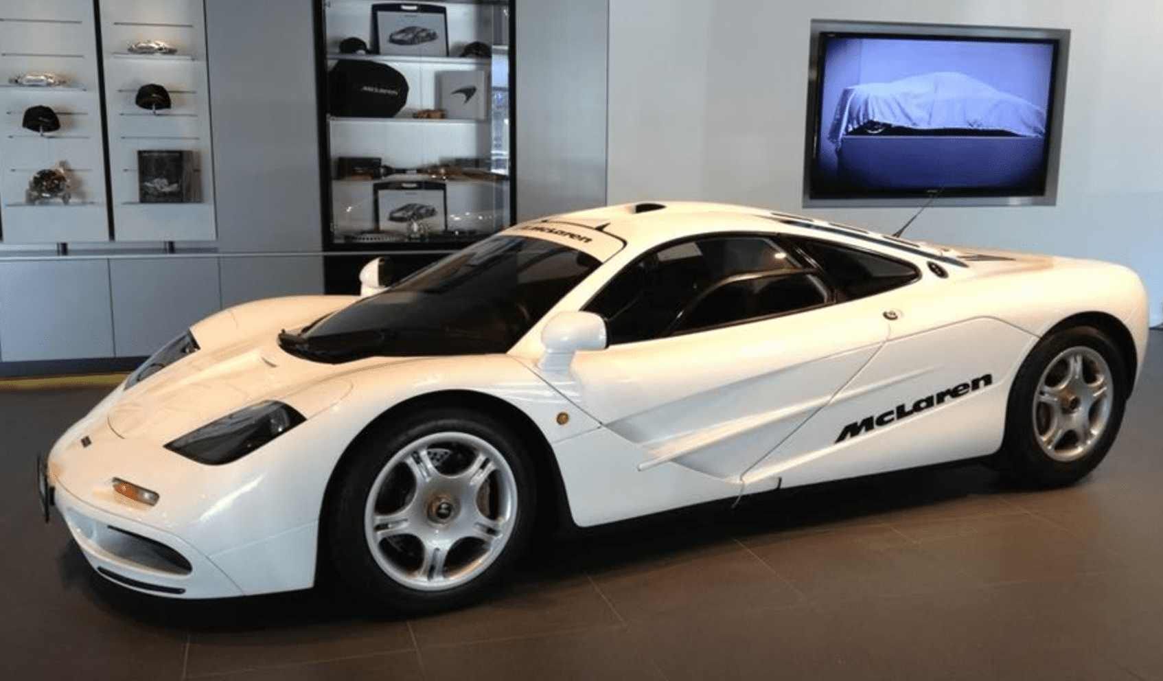 Mclaren F1 Цена