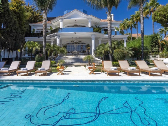 For Rent – Puerto Banus – Beach front Mansion