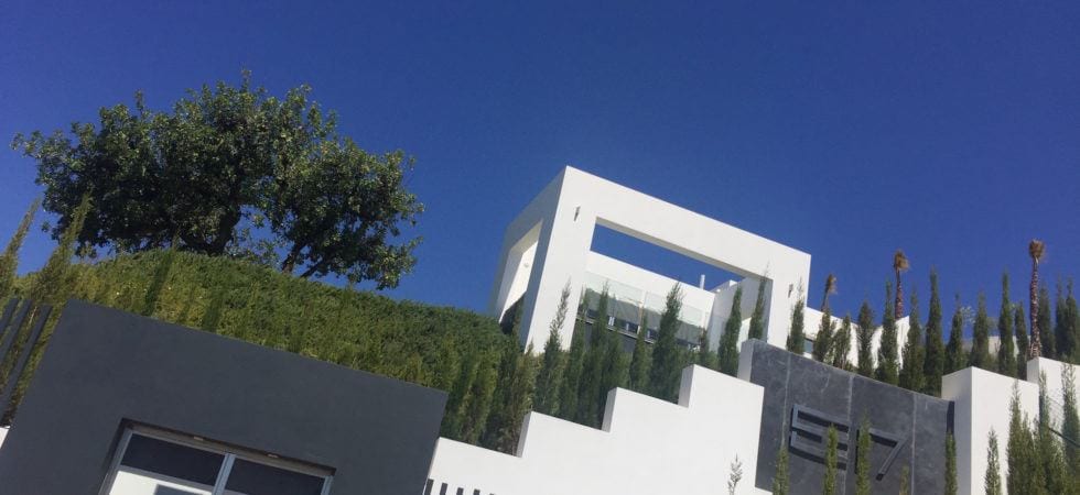ModernvillaforsaleMarbella3 Marbella East – Modern villa – Sea View – 8 cars garage