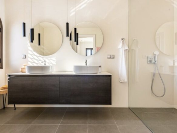 Nueva Andalucia – Luxury villa – Gated