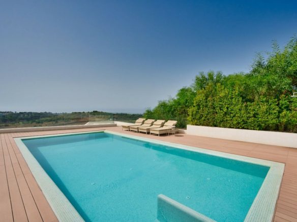 SOLD – Benahavis – Modern villa – Panoramic Sea & Golf views
