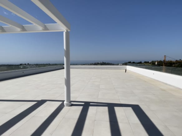 Benahavis.Modern sea view villa.Gated