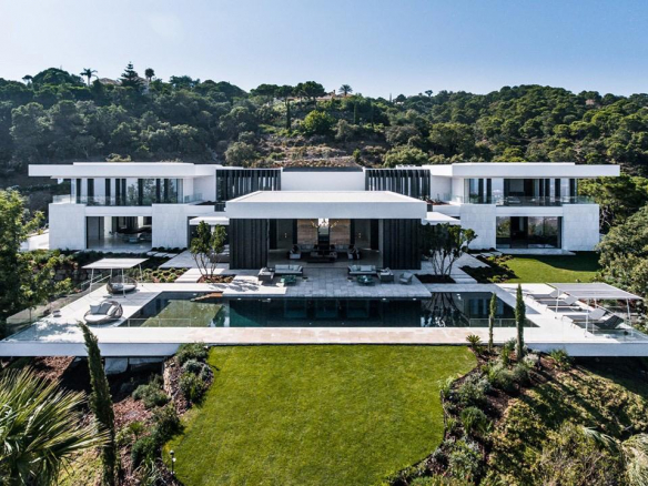 SOLD – La Zagaleta – Modern Palatial Mansion