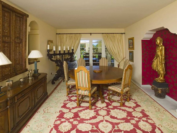 Marbella East – Beachfront Mansion  – For rent