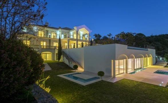 🏡 For Sale – La Zagaleta 🌟 Hilltop Mansion with Stunning Sea Views 🌊⛳🏔️
