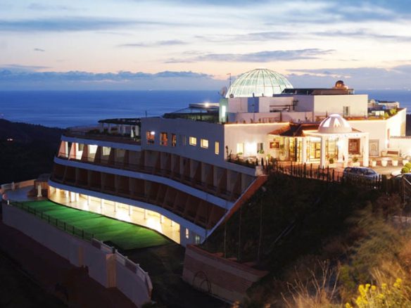 Hotel 15min from Marbella. Quite – Great views