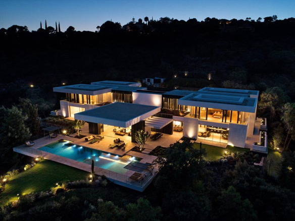 SOLD – La Zagaleta – Modern Palatial Mansion