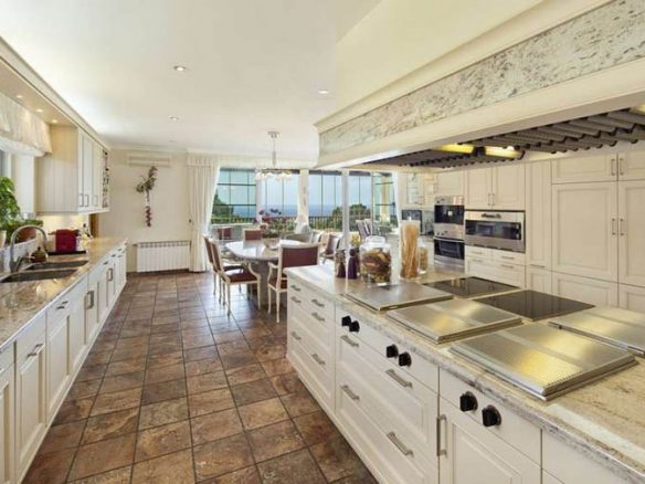 🌴 Unique Country Estate with Hotel Permit – Marbella 🏨✨