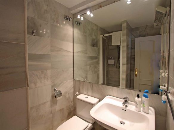 Nueva Andalucia villa to rent short & long term