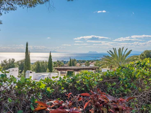 SOLD  – Golden Mile – Palatial  Mansion – Gated community – Sea Views