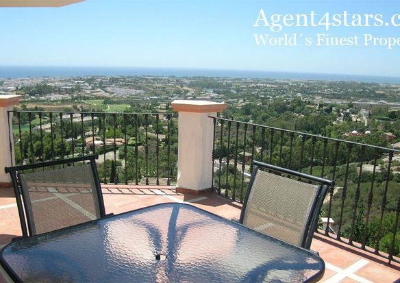 Benahavis – Hilltop Villa – Panoramic Views