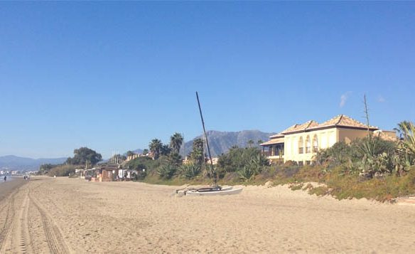 Marbella East – Beachfront  Mansion for sale