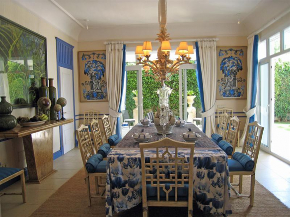 Reduced – Marbella west – Beachfront Villa for sale & rent