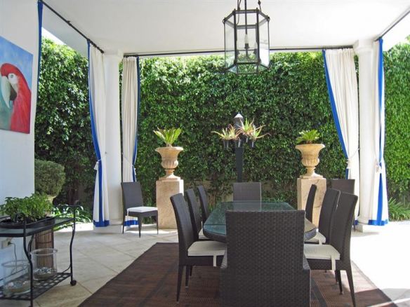 Reduced – Marbella west – Beachfront Villa for sale & rent