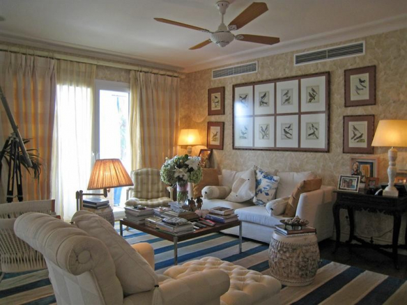 Reduced – Marbella west – Beachfront Villa for sale & rent