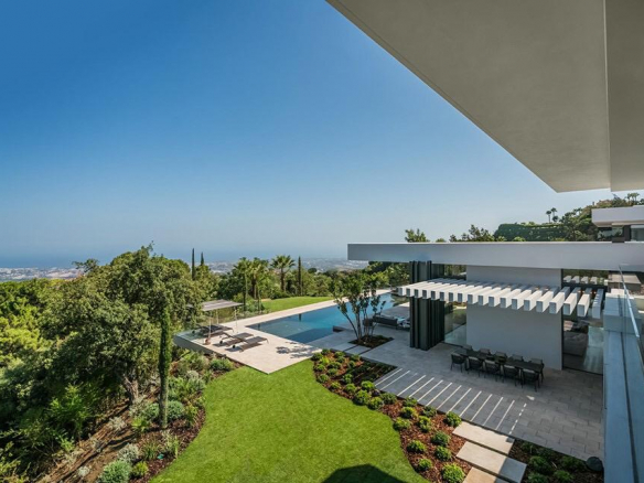 SOLD – La Zagaleta – Modern Palatial Mansion