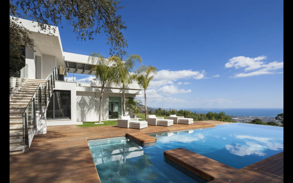 SOLD – La Zagaleta -Modern villa  – Sea views