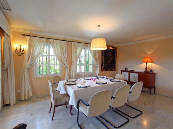 Nueva Andalucia villa to rent short & long term