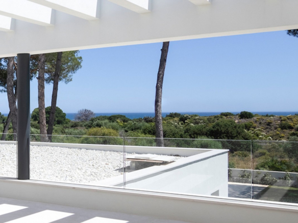 Beach villa – Marbella East 6bedroom modern villa for sale