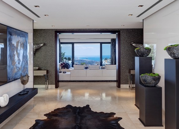 SOLD – La Zagaleta -Modern villa  – Sea views