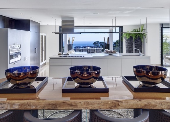 SOLD – La Zagaleta -Modern villa  – Sea views
