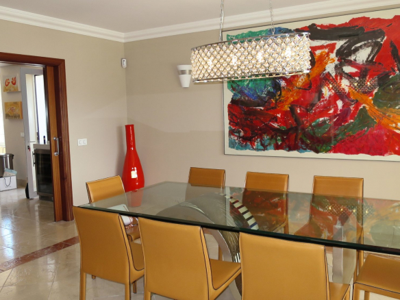 Reduced – 15min Puerto Banus – Villa –  10.000m2 plot