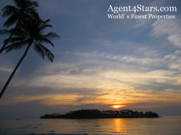 Island next to Luxury Resort