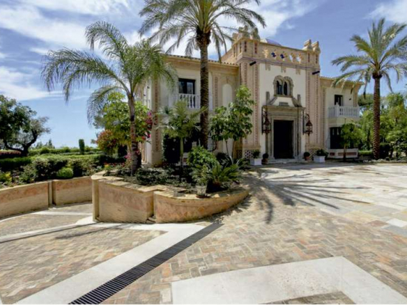 SOLD  – Golden Mile – Palatial  Mansion – Gated community – Sea Views