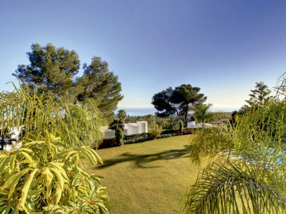 SOLD  – Golden Mile – Palatial  Mansion – Gated community – Sea Views