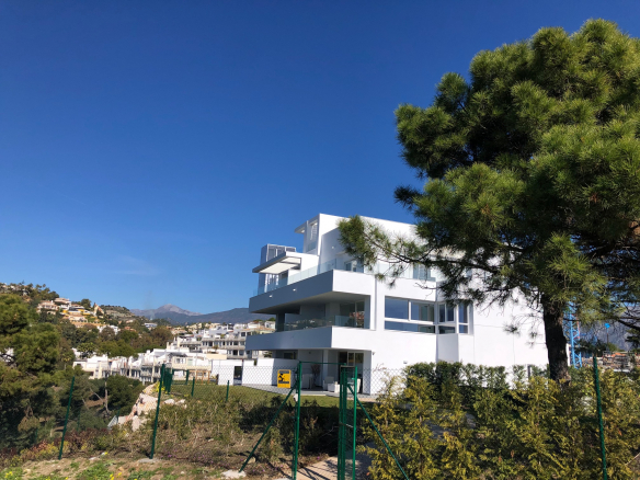 Benahavis – Small development 3bedroom apts