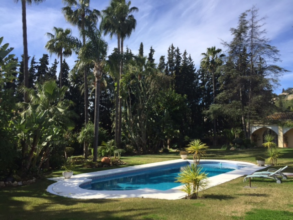Benahavis – 8B  Mansion – 2 Guest Houses