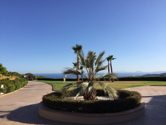 Estepona Hillside Mansion with amazing Seaviews