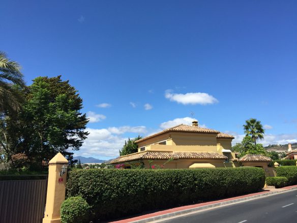 Nueva Andalucia villa to rent short & long term