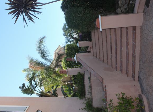 Nueva Andalucia – 4B villa – Lift