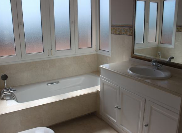 Nueva Andalucia – 4B villa – Lift