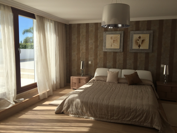 Puerto Banus holiday villas for rent short term