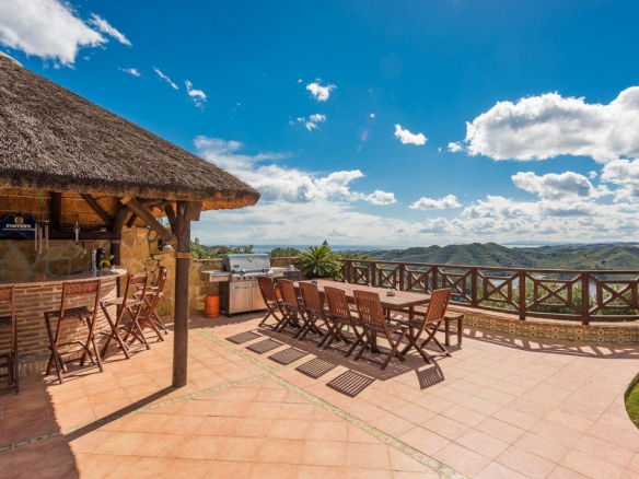 Bargain – Istan villa for sale- Panoramic views