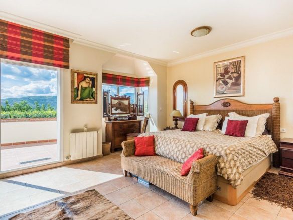 Bargain – Istan villa for sale- Panoramic views