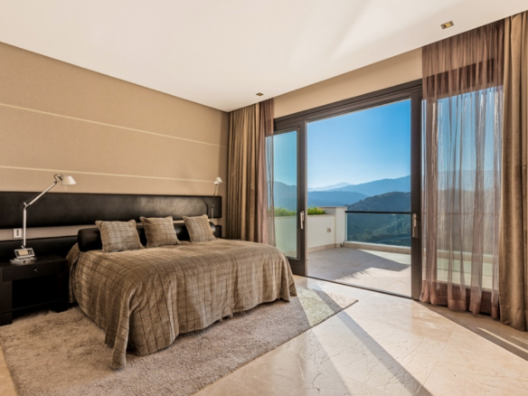 La Zagaleta  -7B Modern villa – Open views – For rent