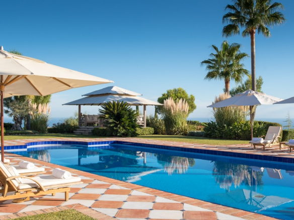 La Zagaleta villa for rent (14 guests) – Amazing Sea views