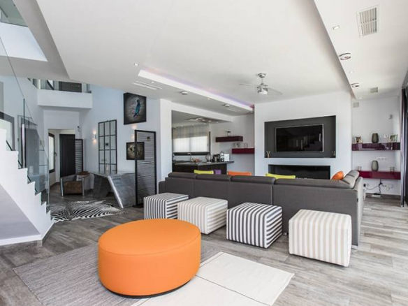 RENTED Benahavis modern villa with Golf and sea views, gated community