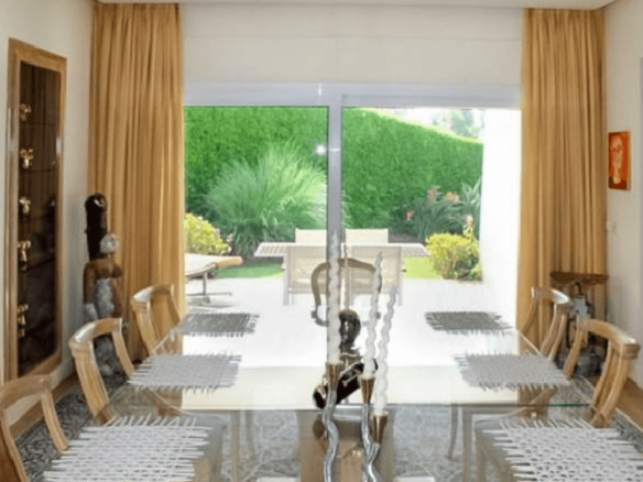 Nueva Andalucia villa 1st line Golf for Sale & Rent.