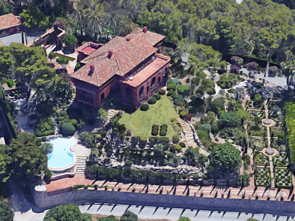 Palatial Mansion – Marbella hillside – Sea views