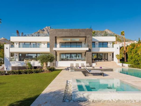 For Rent – Marbella Hillside – Modern 6 Bedroom  Mansion – Sea views
