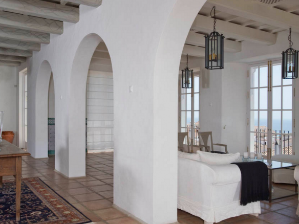 Reduced – Costa del Sol.Luxury hotel, clinic etc with sea views
